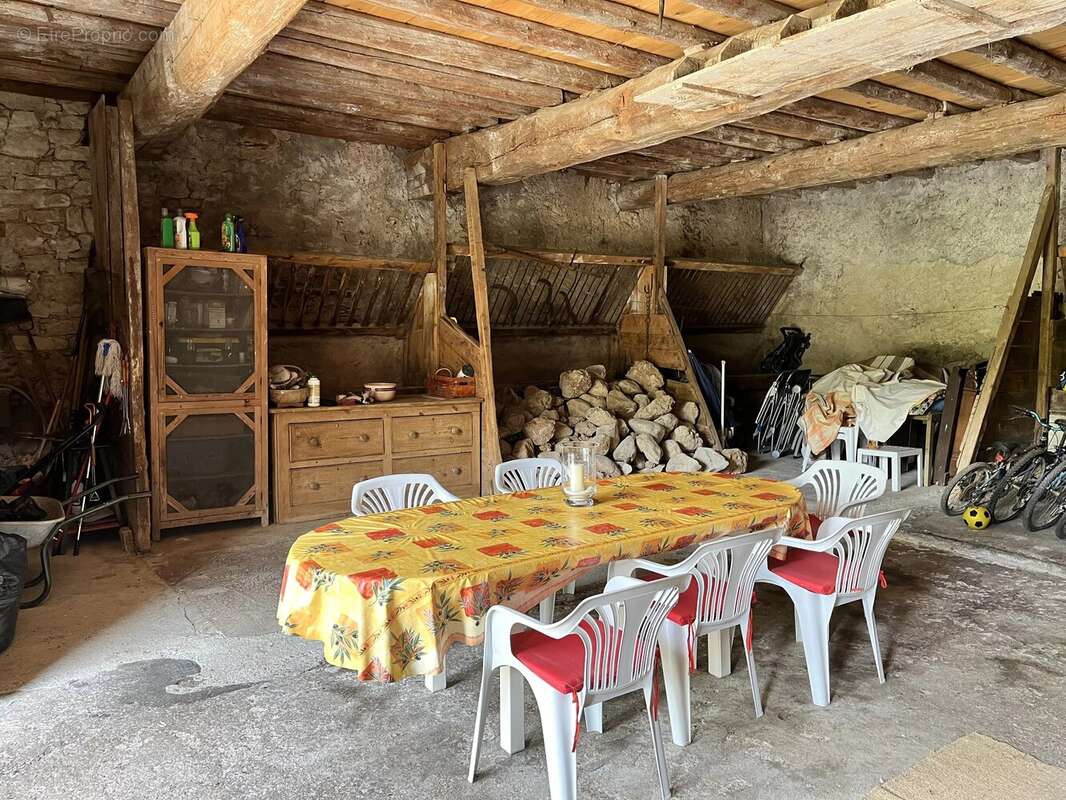 Appartement à PUIVERT