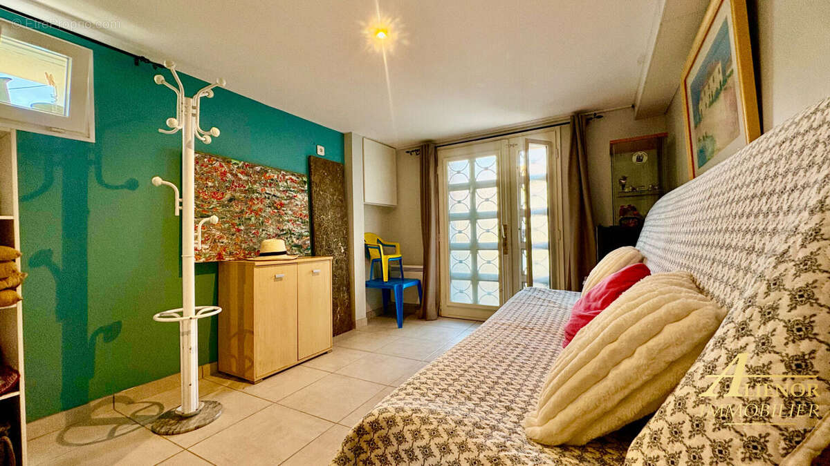 Maison à COULOUNIEIX-CHAMIERS