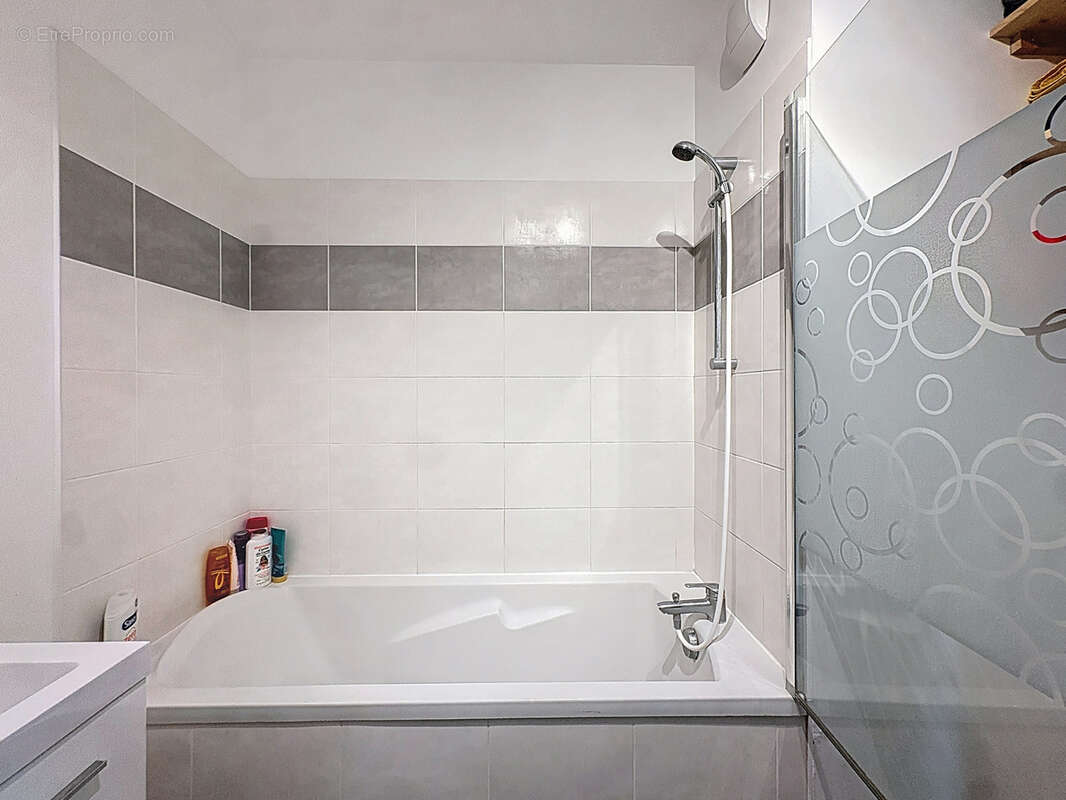 Appartement à VAULX-EN-VELIN