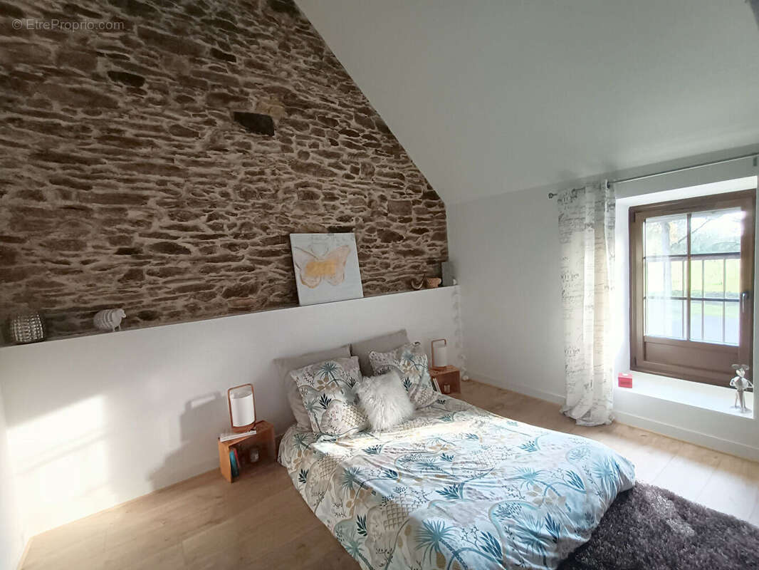 Maison à LA CHAPELLE-SUR-ERDRE