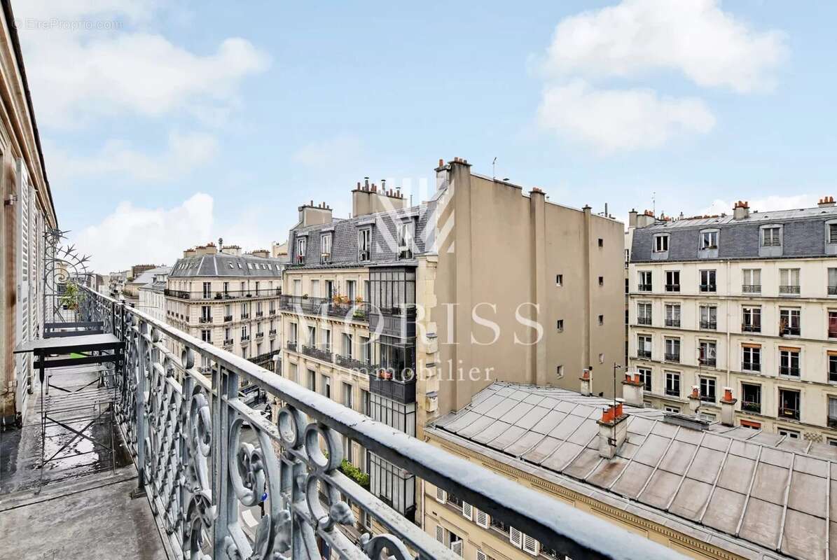 Appartement à PARIS-11E