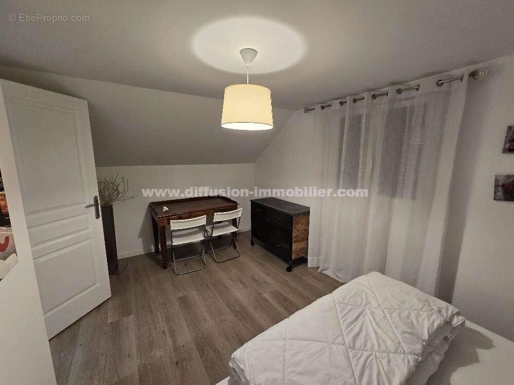 Maison à UVERNET-FOURS