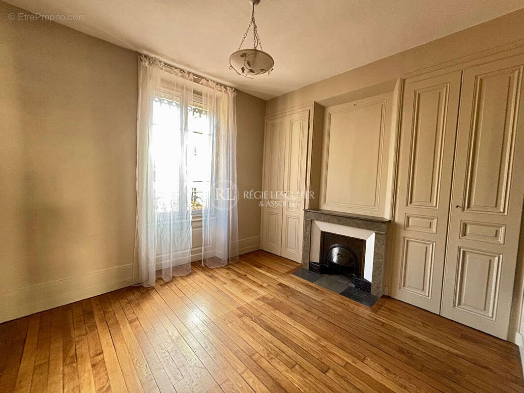Appartement à LYON-3E