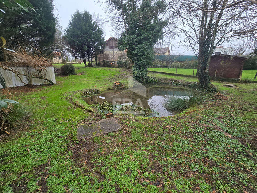 Maison à SAINT-LAURENT-DES-HOMMES