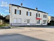 Appartement à FONTAINE-LES-LUXEUIL