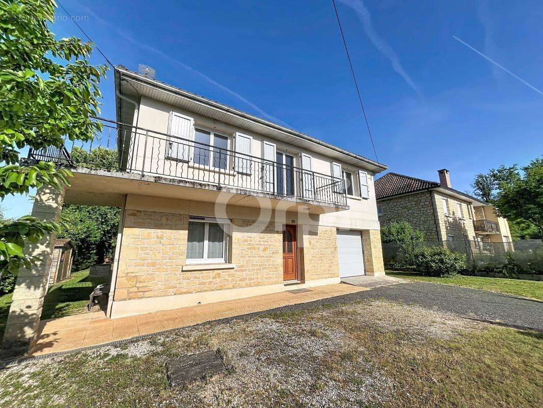 Maison à TERRASSON-LAVILLEDIEU