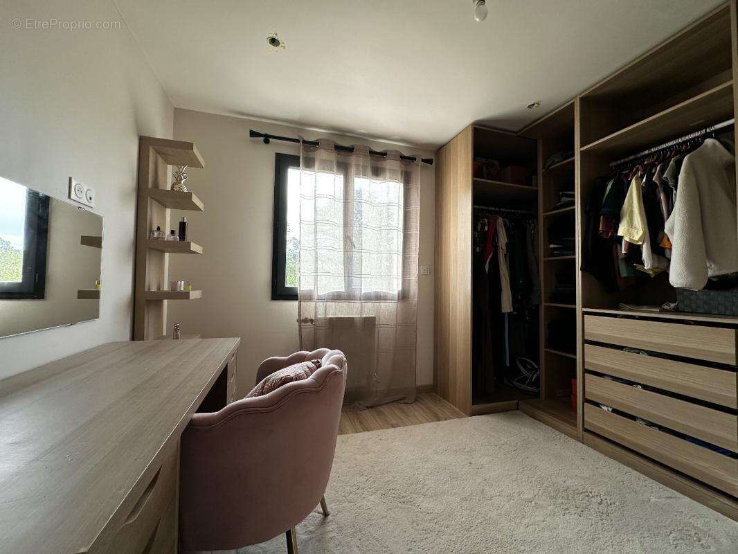Maison à TREON