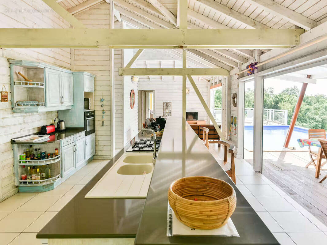 Maison à GRAND-BOURG