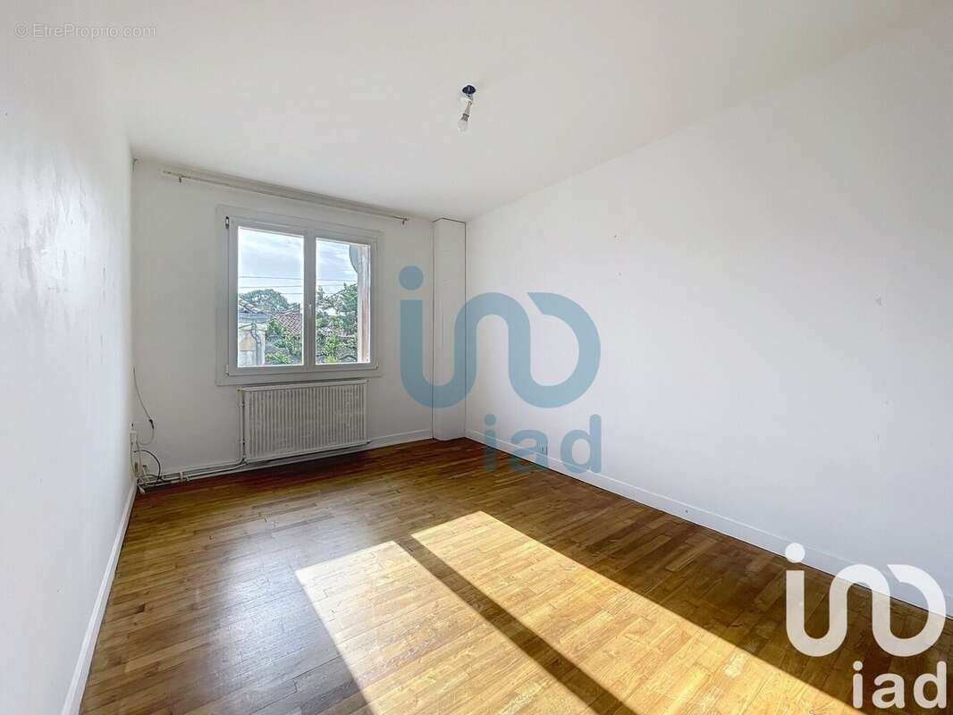 Photo 9 - Maison à COULONGES-SUR-L&#039;AUTIZE