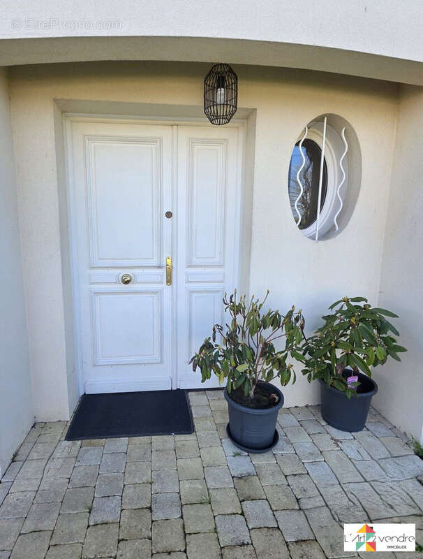 Maison à RESSONS-SUR-MATZ