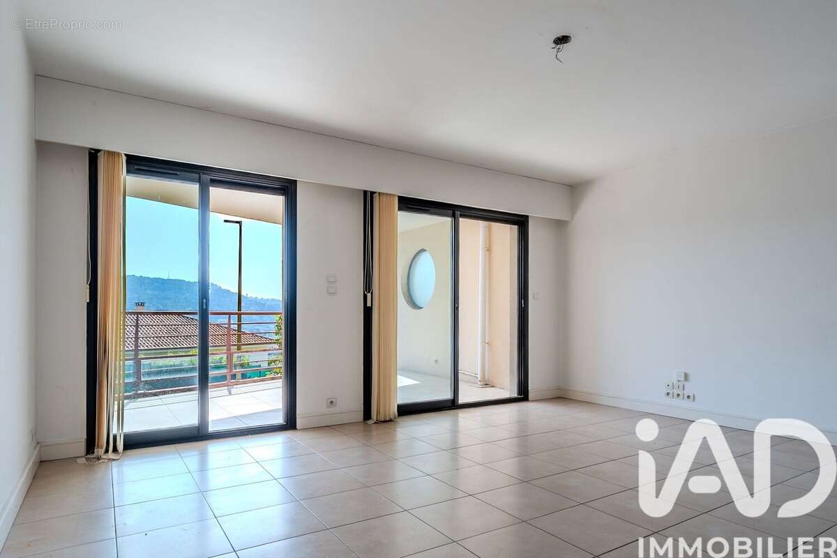Photo 2 - Appartement à LE CANNET