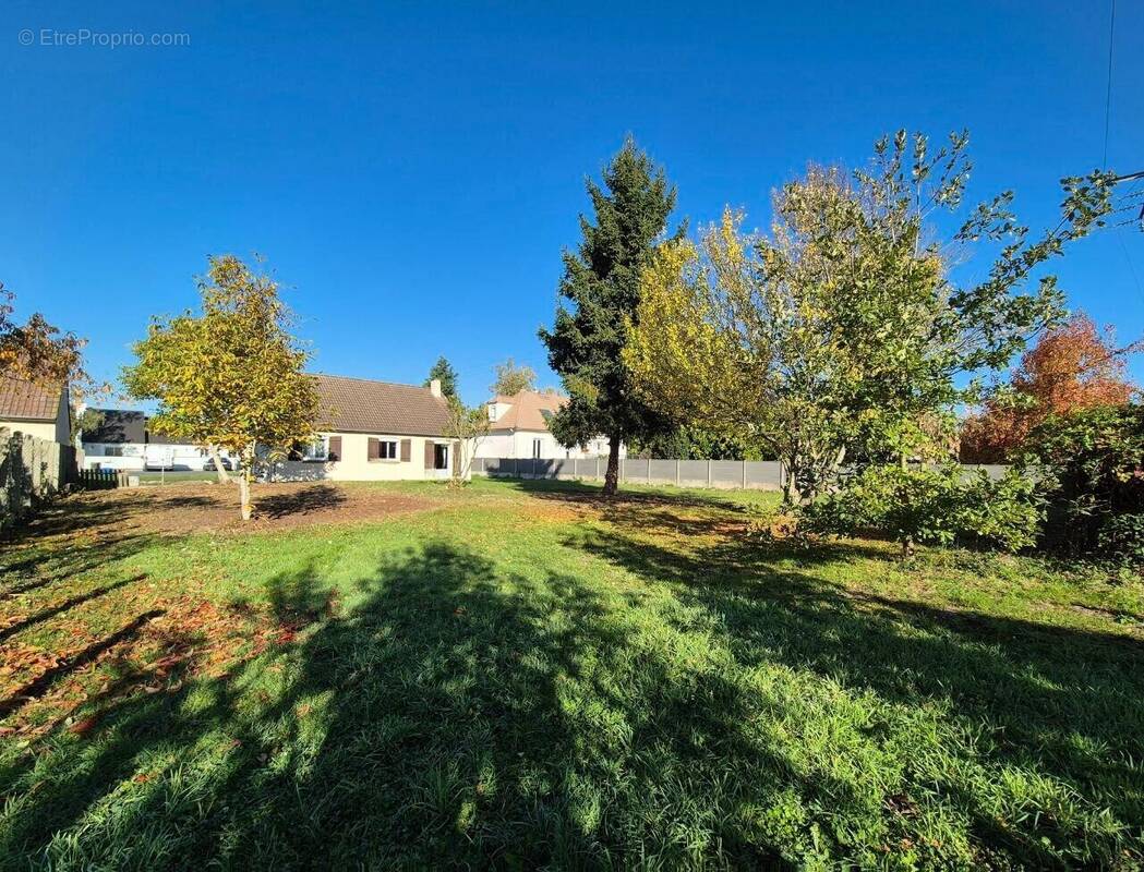 Maison à VILLEMANDEUR