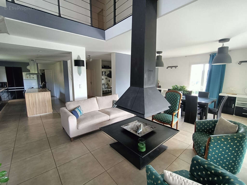 Maison d'architecte avec vue dominante - photo 4