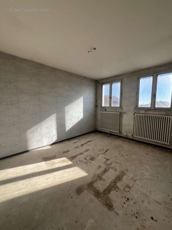 Appartement à CHALINDREY