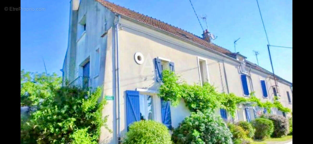 Maison à CHAMBRY