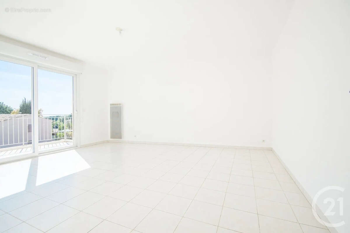 Appartement 85 m² à Antibes  - photo 4