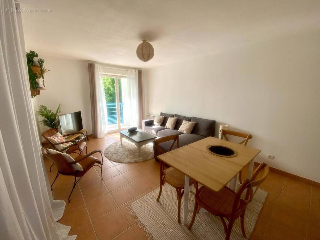Photo 1 - Appartement à PERIGNY