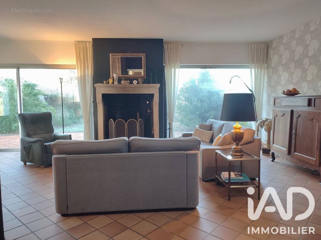 Photo 1 - Maison à FLEURY-LES-AUBRAIS