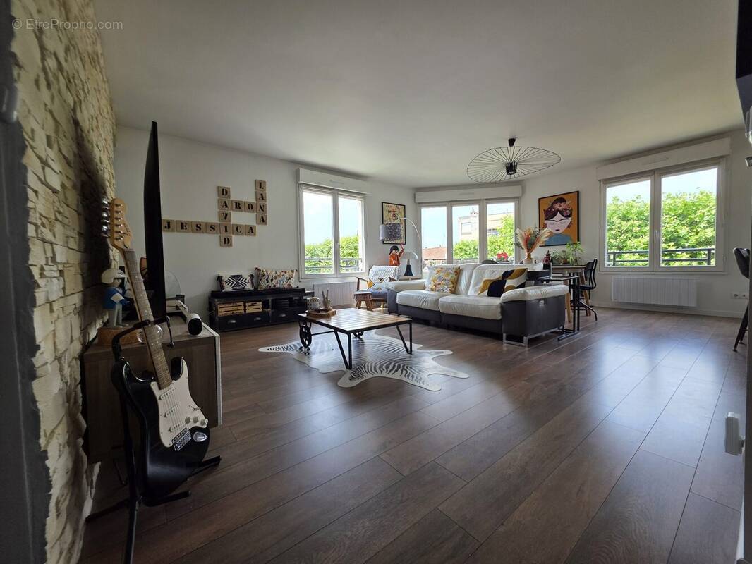 Appartement à LE PERREUX-SUR-MARNE