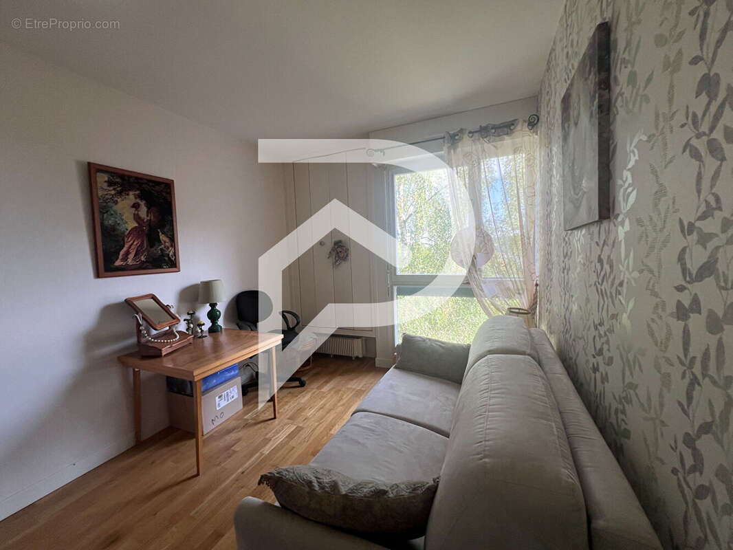 Appartement à ELANCOURT