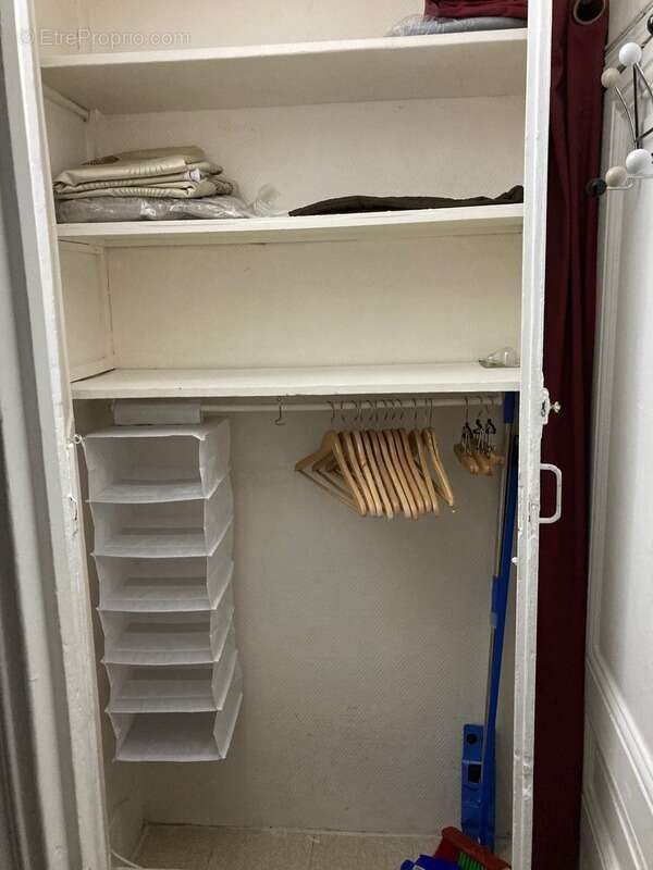 Appartement à PARIS-20E