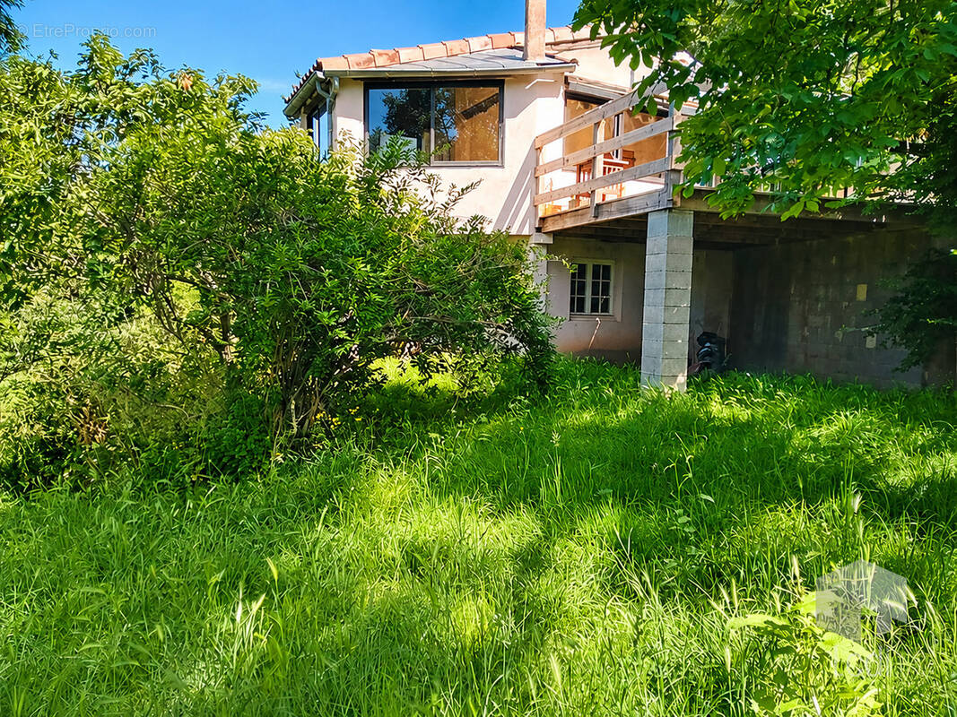 Maison à BOFFRES