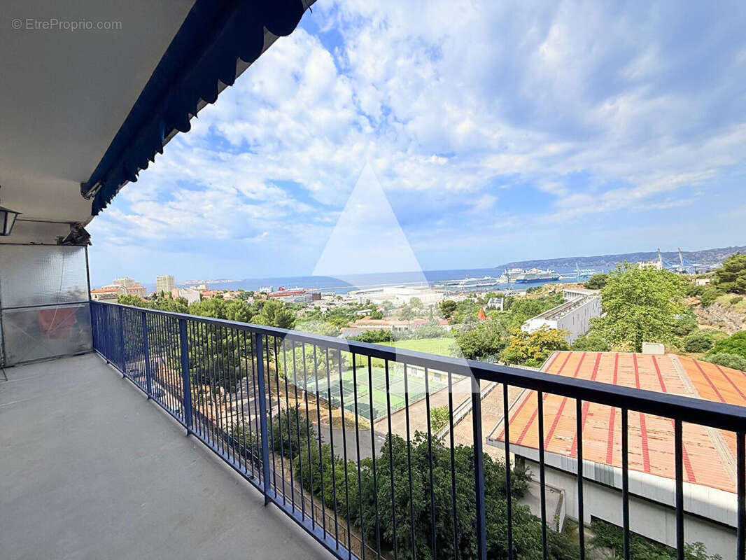 Appartement à MARSEILLE-15E
