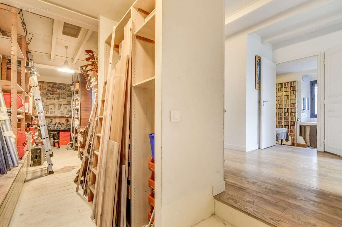 Appartement à PARIS-19E