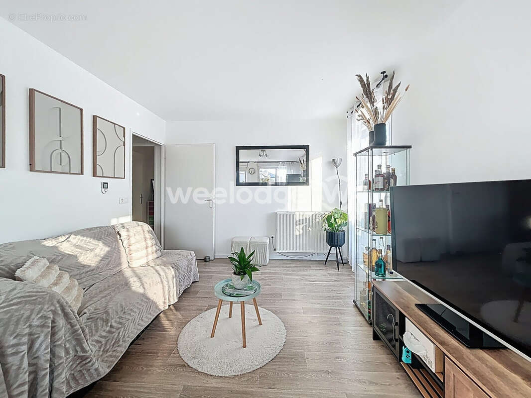 Appartement à ERAGNY