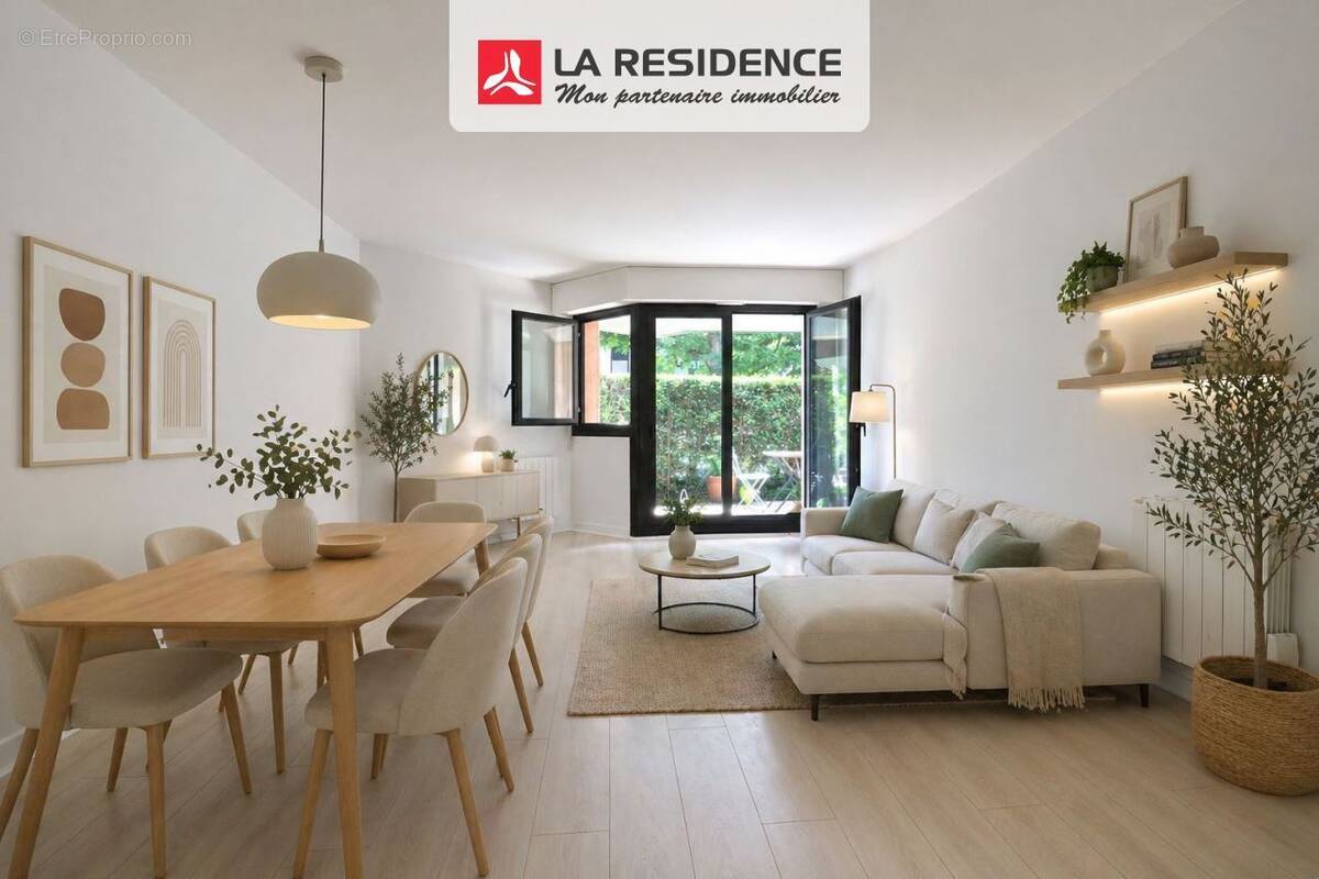 Appartement à VERSAILLES