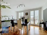 Appartement à FOUGERES
