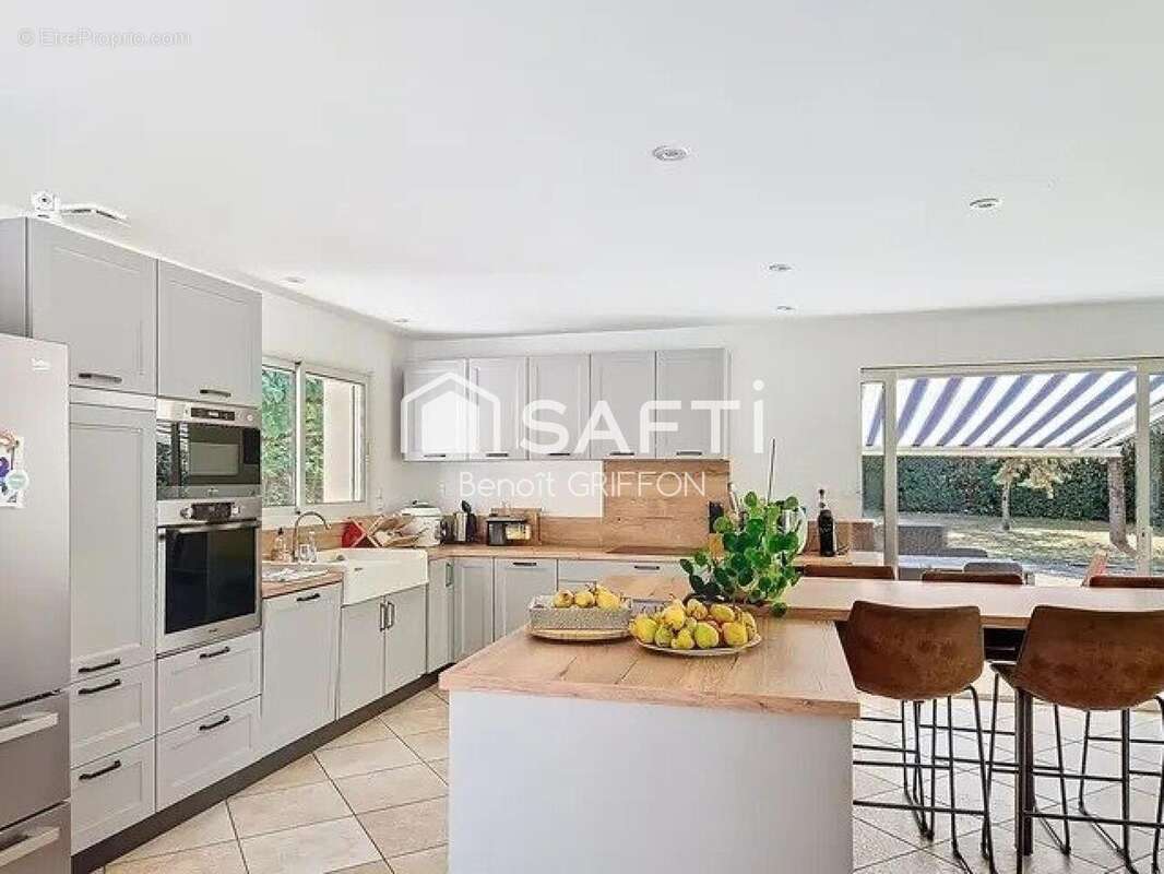 Photo 2 - Maison à MORTAGNE-SUR-SEVRE