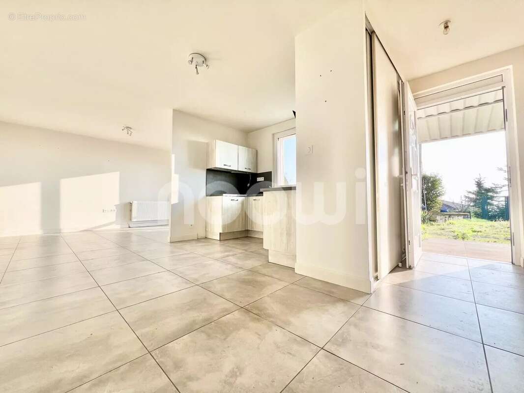 Maison à AIGUEPERSE