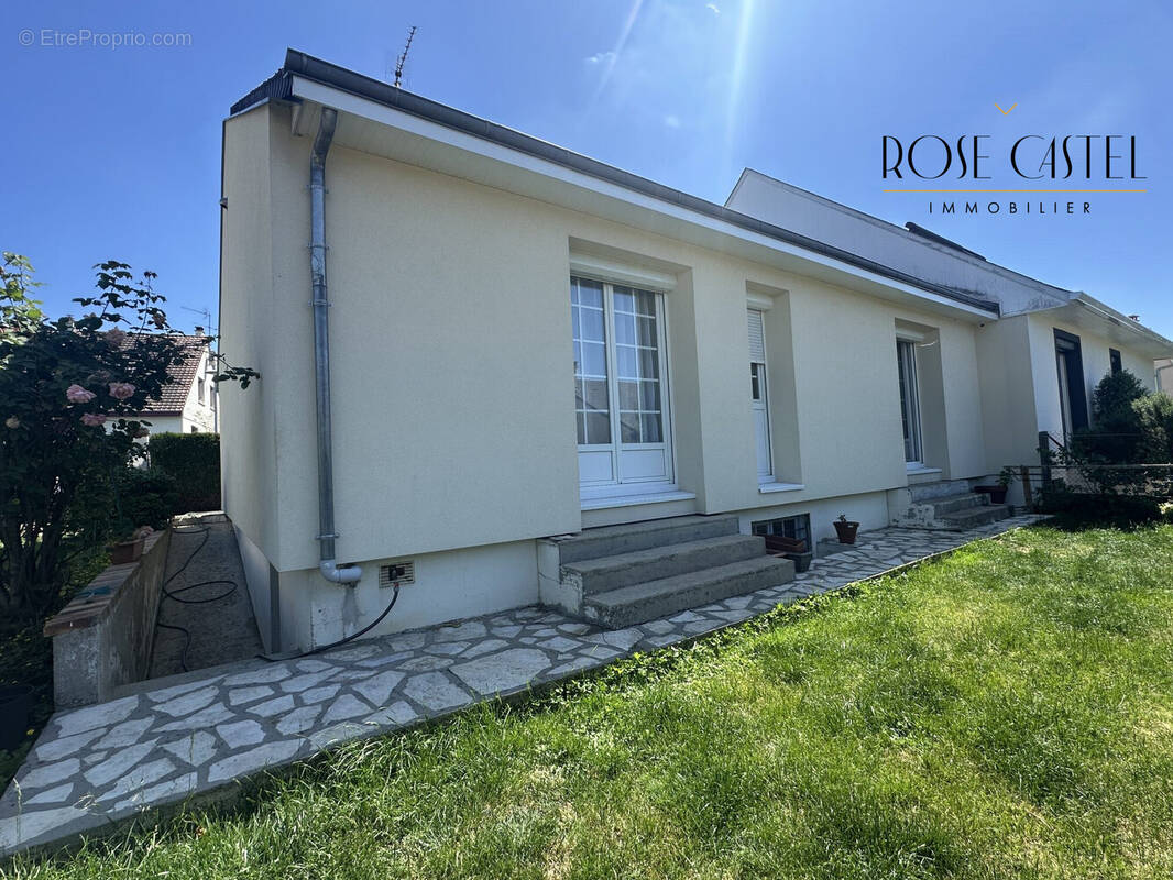Maison à CHARTRES