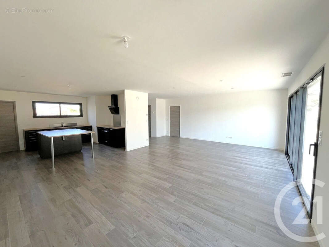 Maison 125 m² à Pins-Justaret  - photo 2