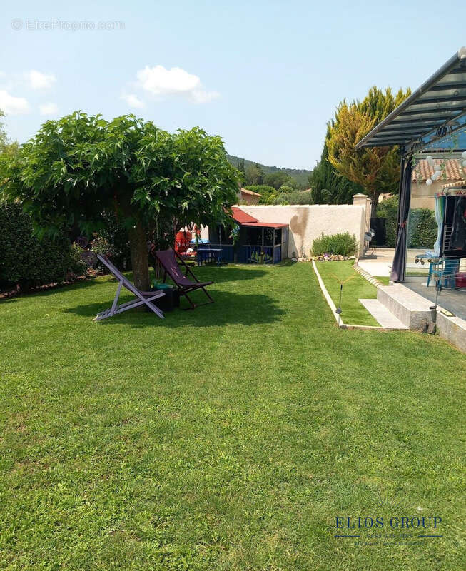 Maison à NANS-LES-PINS