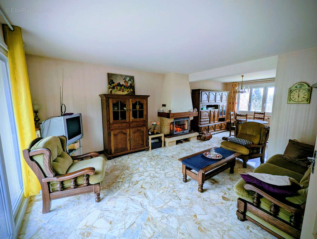 Maison à MONTFORT-L'AMAURY