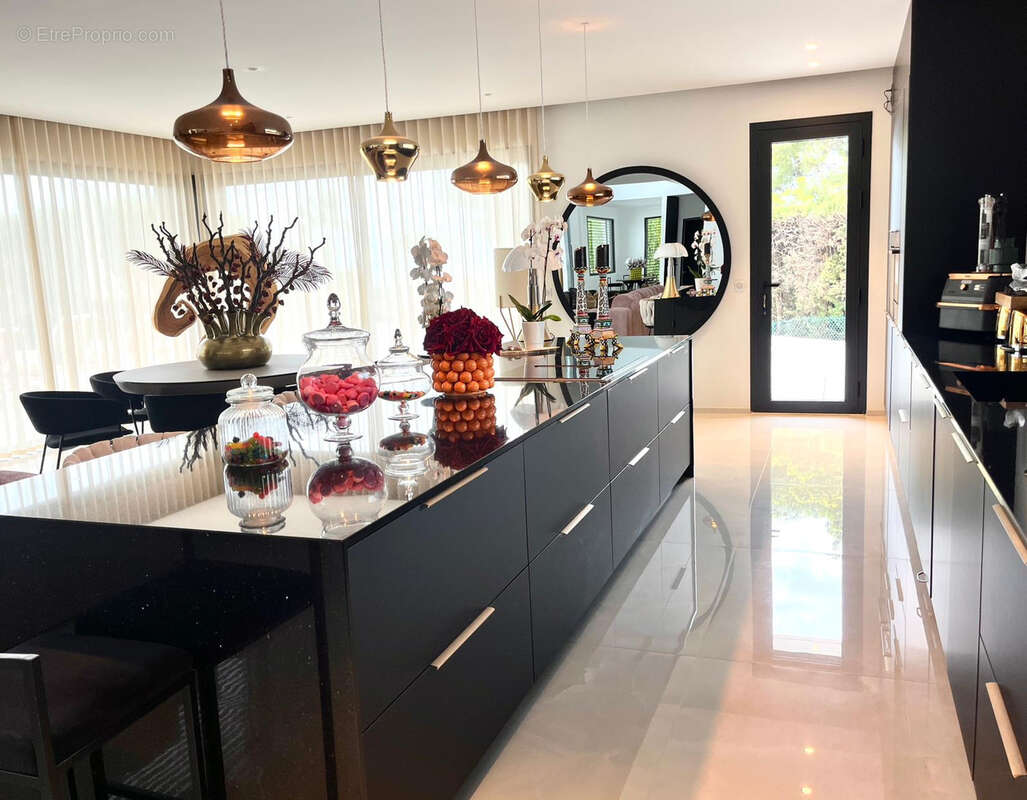 Maison à CARRY-LE-ROUET