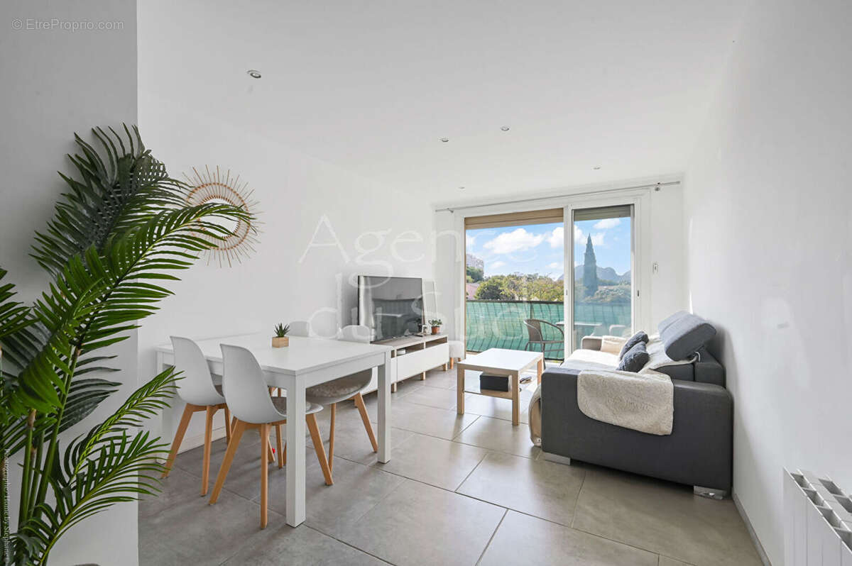 EXCLUSIVITE - Appartement type 3 de 56m² avec balcon et stationnement. - photo 6