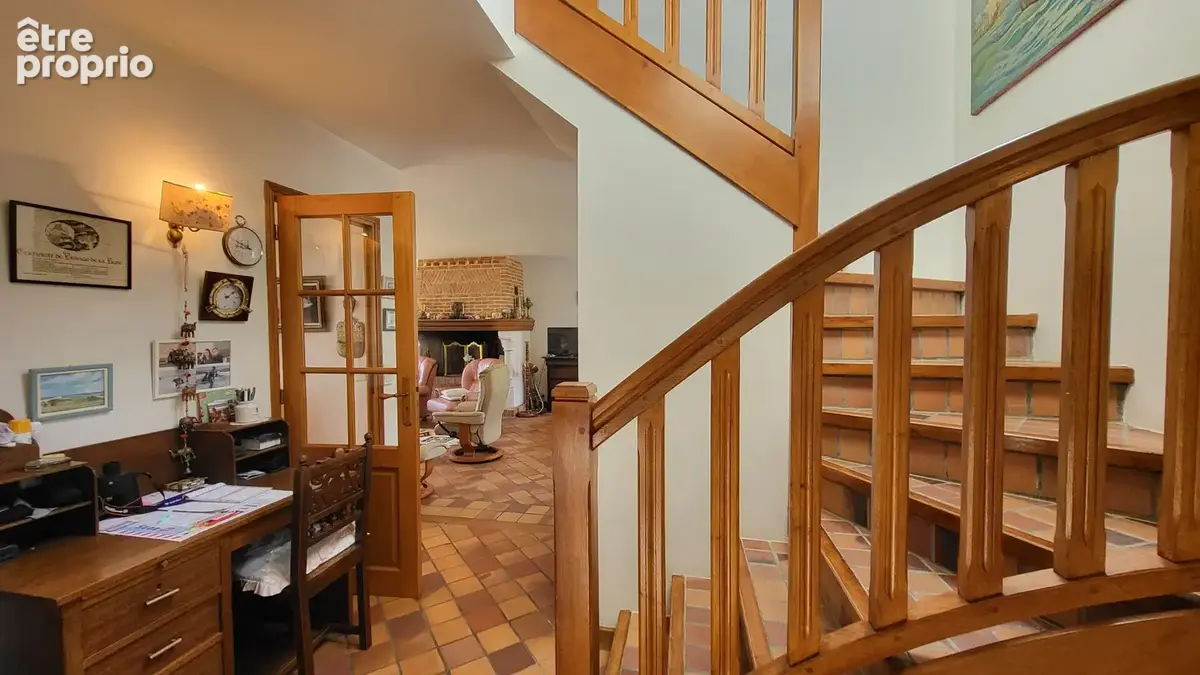 Maison à vendre à Le Palais : Vue imprenable et terrain de 4 580 m² à Belle-Île-en-Mer - photo 8