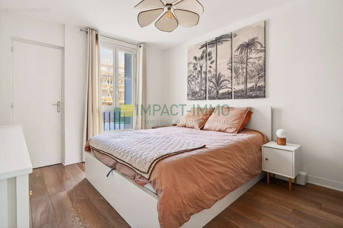 Appartement à CLICHY