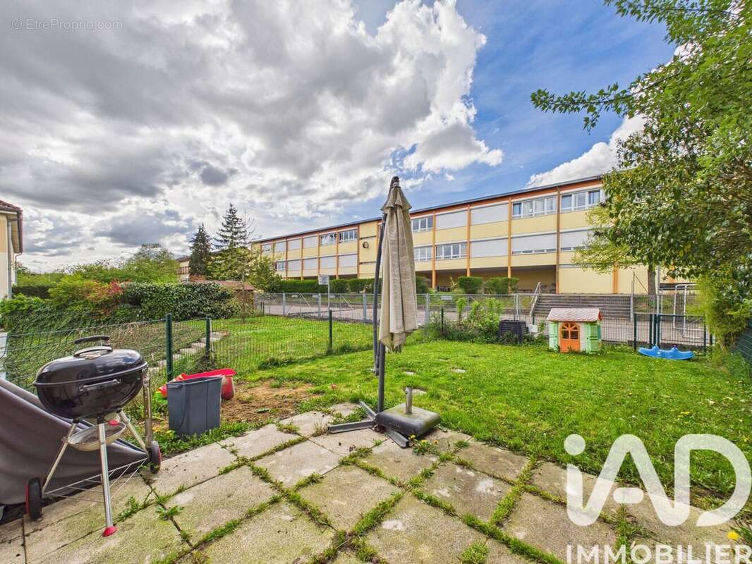 Photo 6 - Appartement à NEUVES-MAISONS