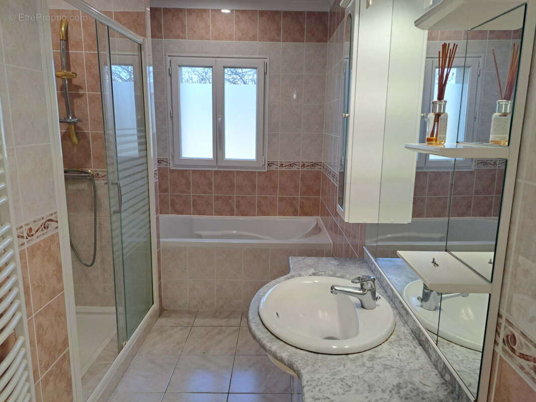 Maison à BESSE-SUR-BRAYE