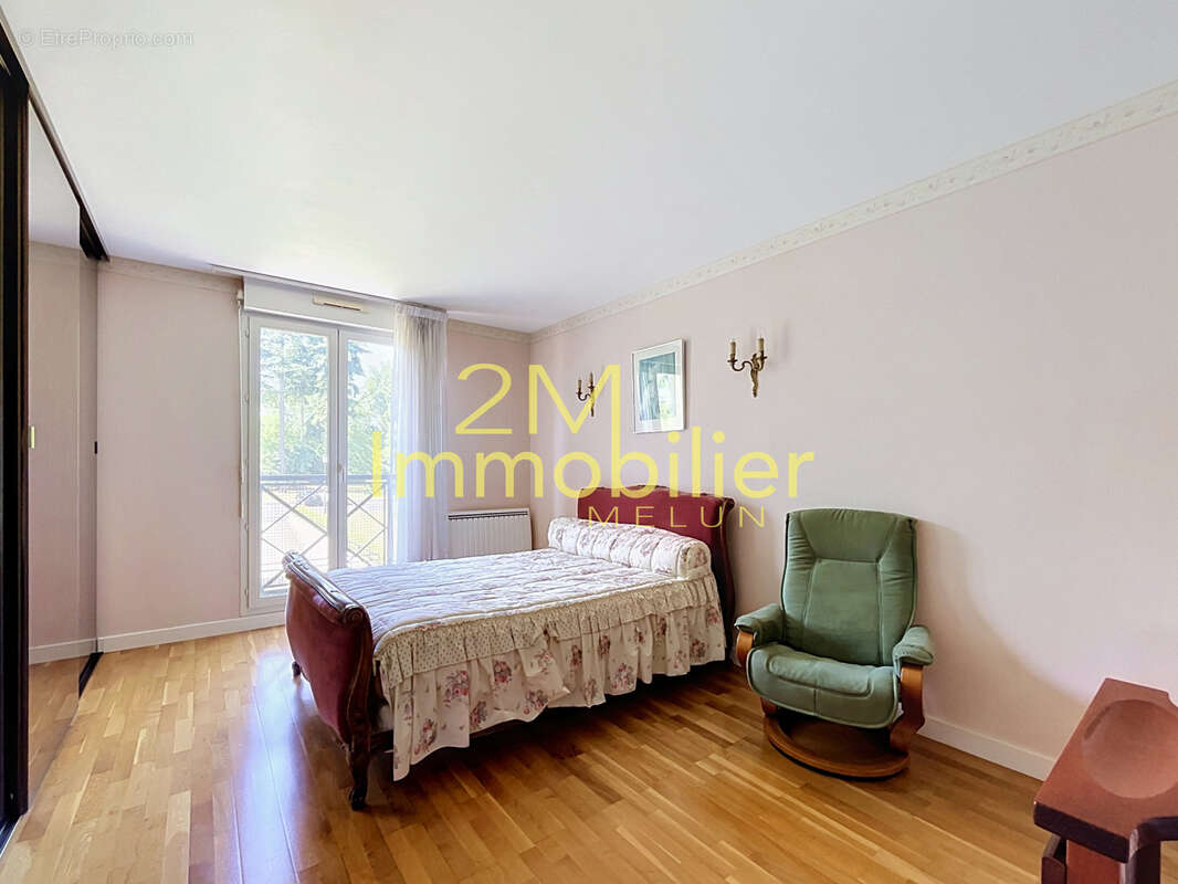 Appartement à DAMMARIE-LES-LYS