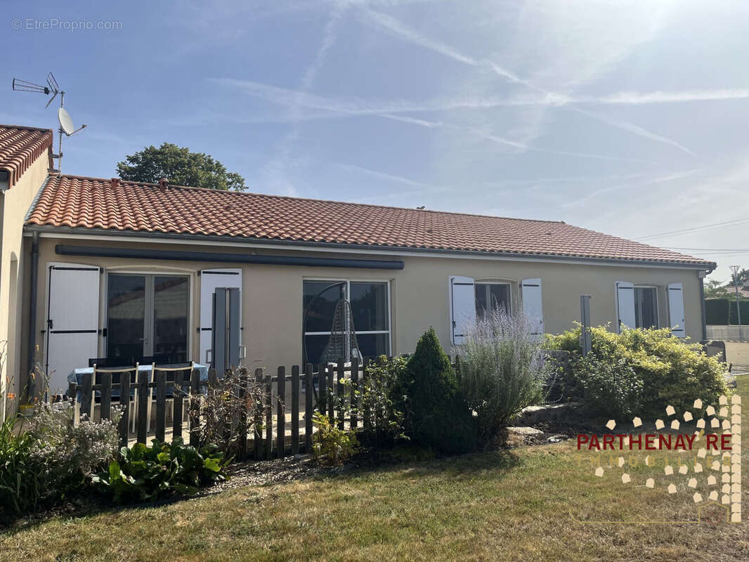 Maison à LA PEYRATTE