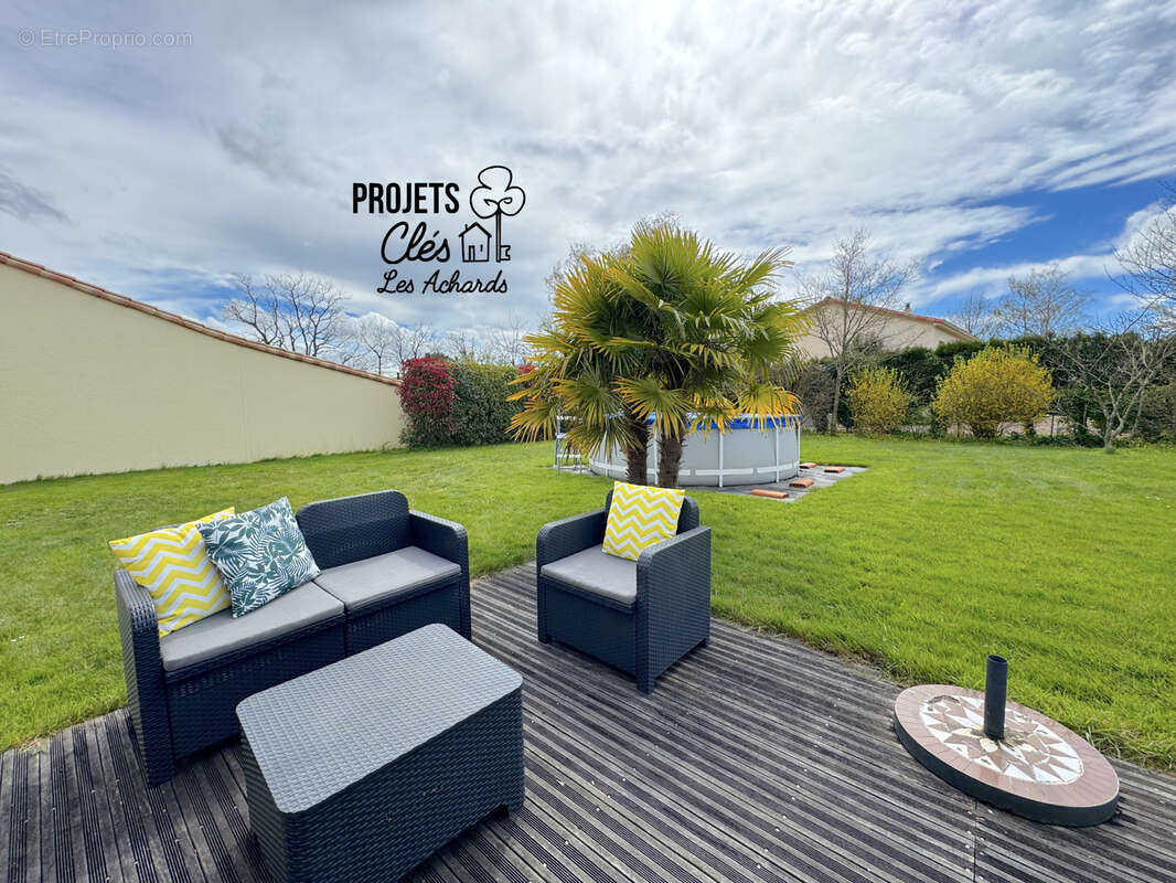 Maison à LE GIROUARD