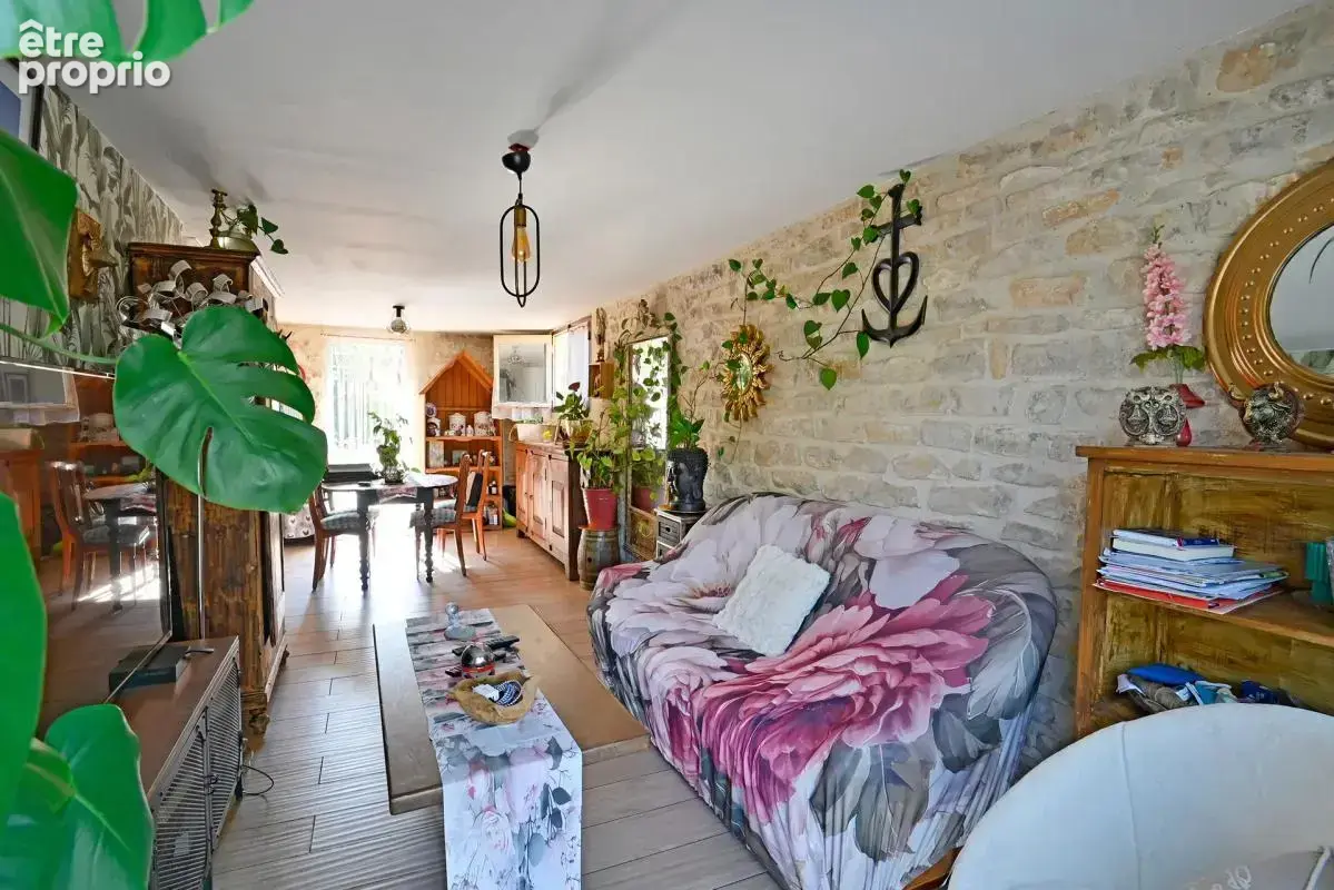 Maison de 8 pièces de 160 m² à Salindres - photo 6