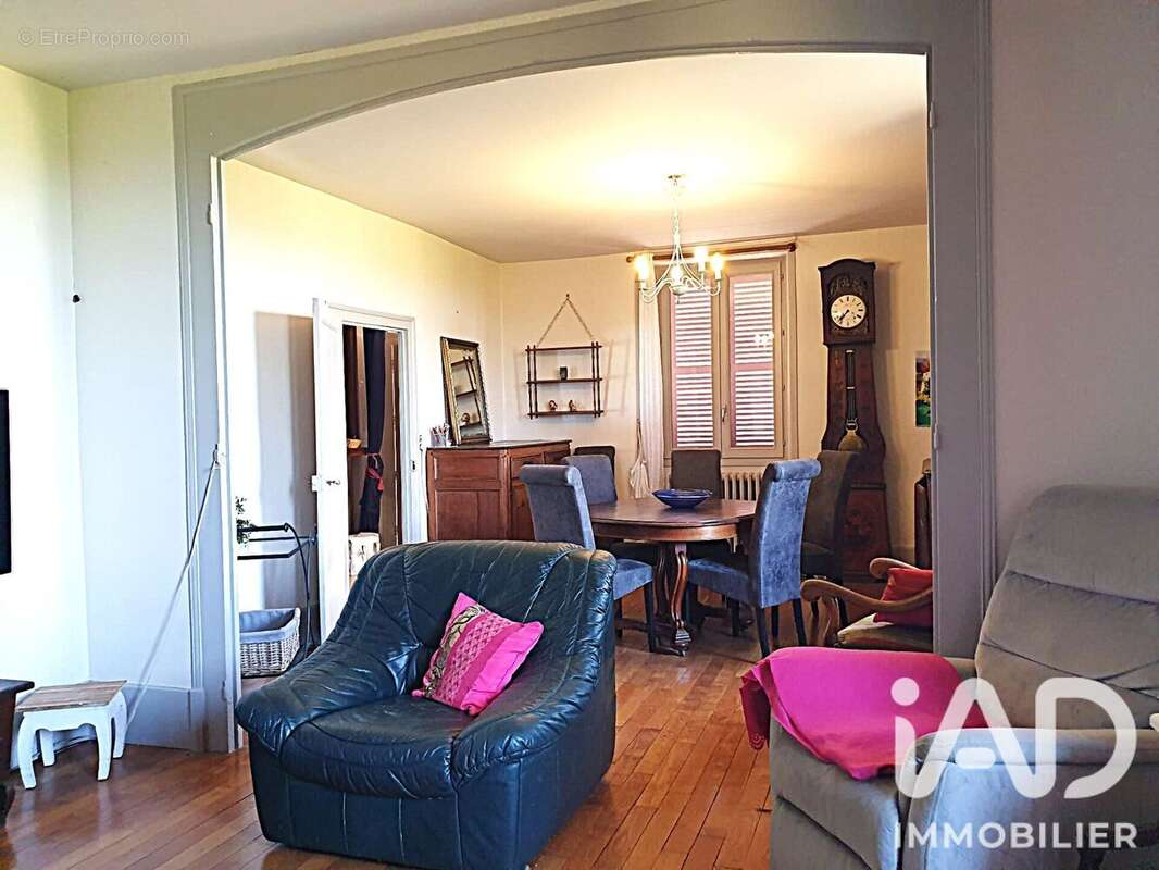 Maison 130 m² à Saint-Solve  - photo 9