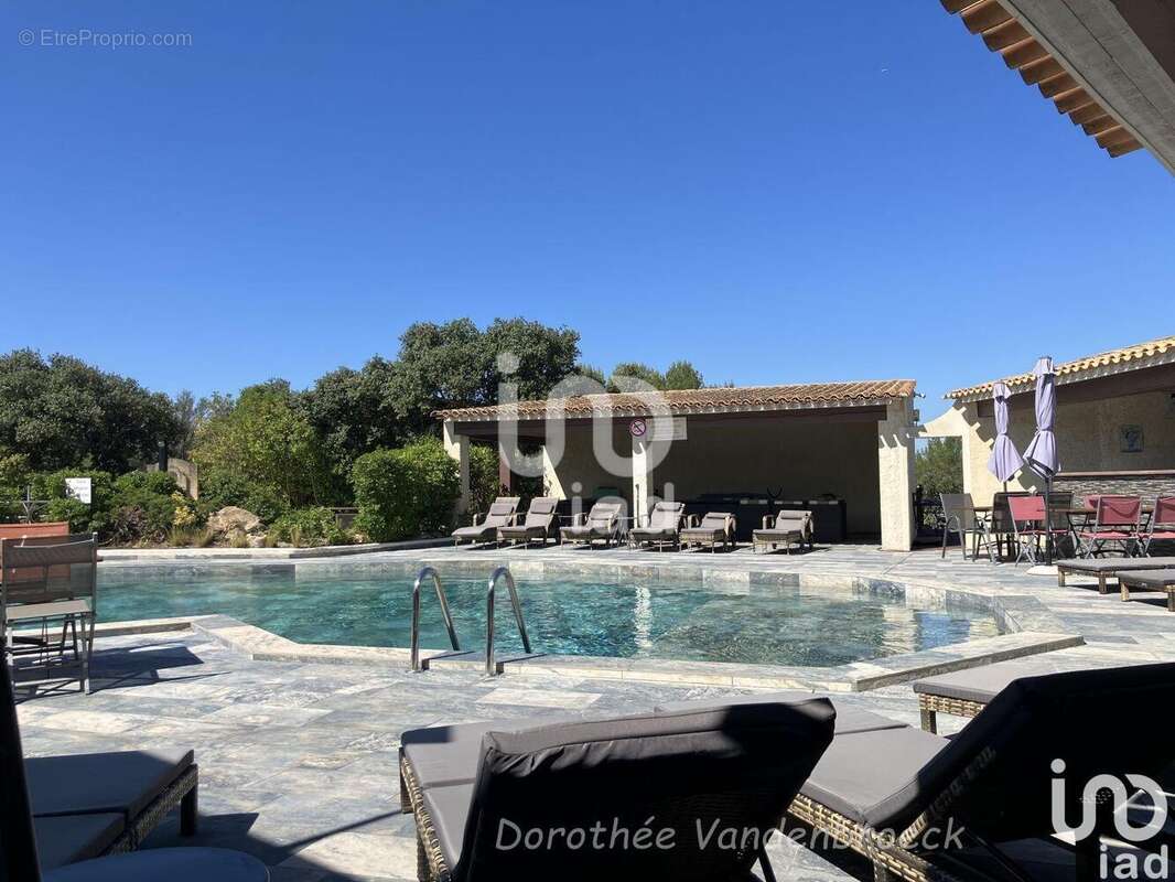 Photo 3 - Commerce à SALON-DE-PROVENCE