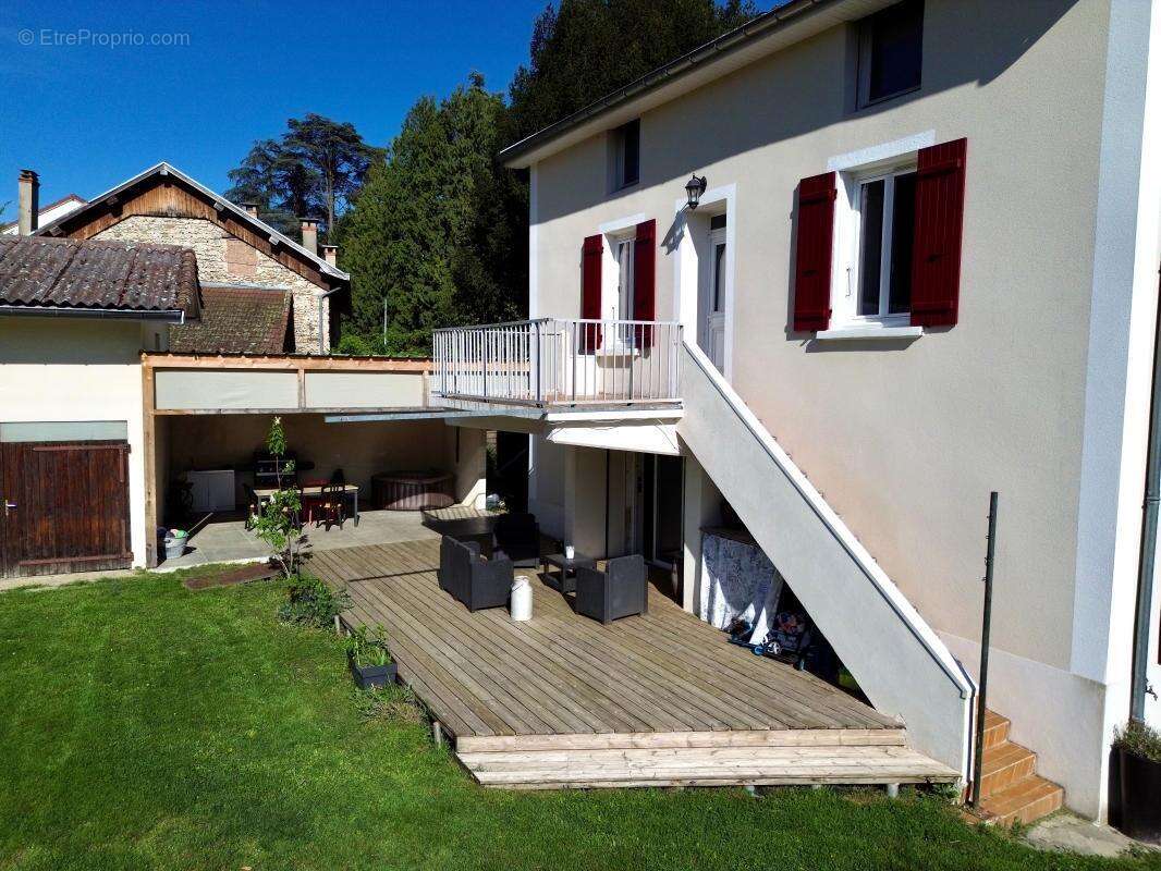 Maison à RIVES